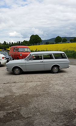 Transportunternehmen Karl-Heinz Maue, 31860 Emmerthal - Wir sind ihr kompetenter Ansprechpartner fr Krankenfahrten und Personenbefrderung, Funk-Mietwagen (Taxi) in Hameln, Flughafentransfer nach Hannover, Fahrradtransfer/Fahrradtransport fr Hameln und die Weser-Fahrradtour im Weserbergland, auerdem kmmern wir uns um Transporte und Kurierdienst